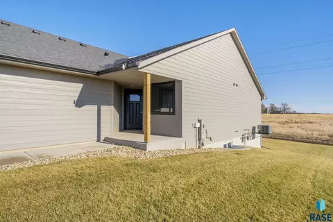 1310 N Kenley Pl, Tea, SD 67064 photo 29