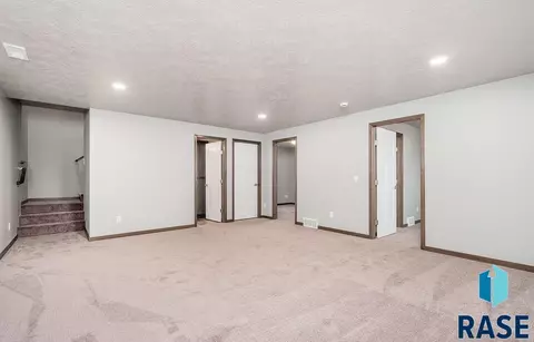 1310 N Kenley Pl, Tea, SD 67064 photo 19