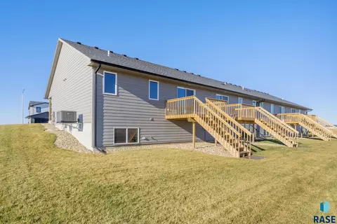 1310 N Kenley Pl, Tea, SD 67064 photo 27