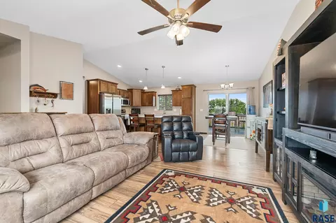 502 David Ave, Baltic, SD 57003 photo 14