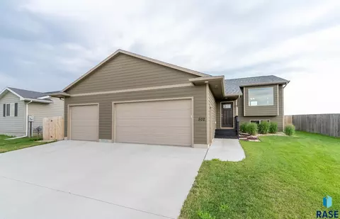 502 David Ave, Baltic, SD 57003 photo 1
