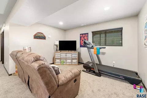 502 David Ave, Baltic, SD 57003 photo 24