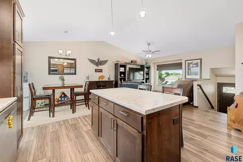 502 David Ave, Baltic, SD 57003 photo 9