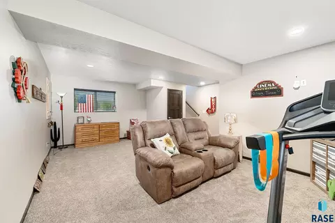 502 David Ave, Baltic, SD 57003 photo 25