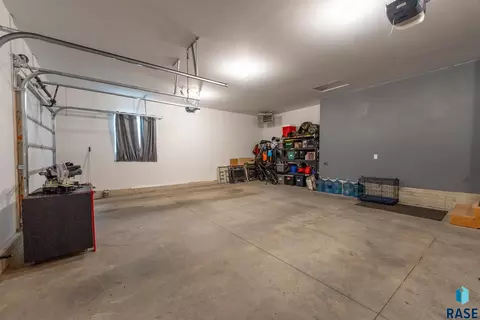 502 David Ave, Baltic, SD 57003 photo 33