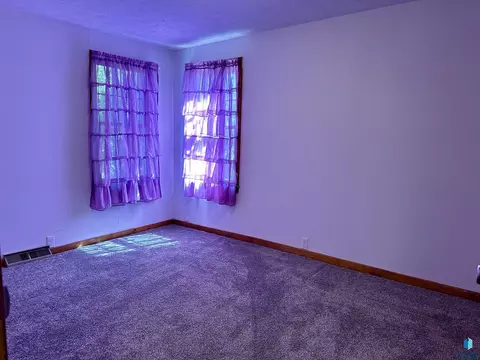 938 E 6th St, Winner, SD 57580 photo 17