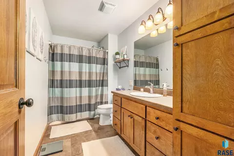 2400 Devon Ave, Tea, SD 57064 photo 17