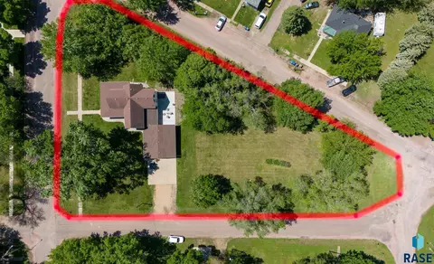 1100 Washington St, Centerville, SD 57014 photo 4