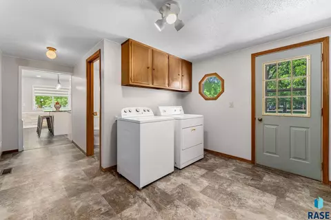 1100 Washington St, Centerville, SD 57014 photo 5