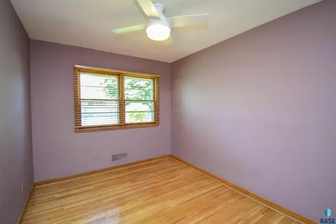 2017 S Faris Ave, Sioux Falls, SD 57105 photo 20