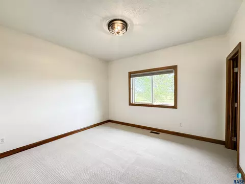 26712 481st Ave, Brandon, SD 57005 photo 19