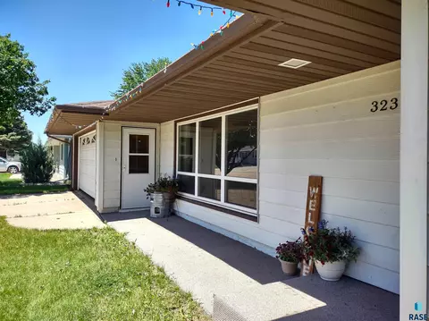 323 E 9th St, Miller, SD 57362 photo 45