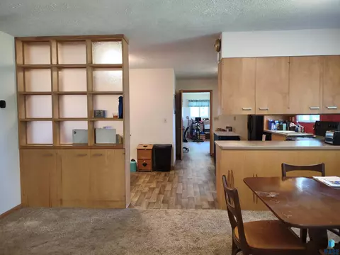 323 E 9th St, Miller, SD 57362 photo 10