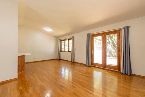 320 E Kevin Dr, Tea, SD 57064 photo 2