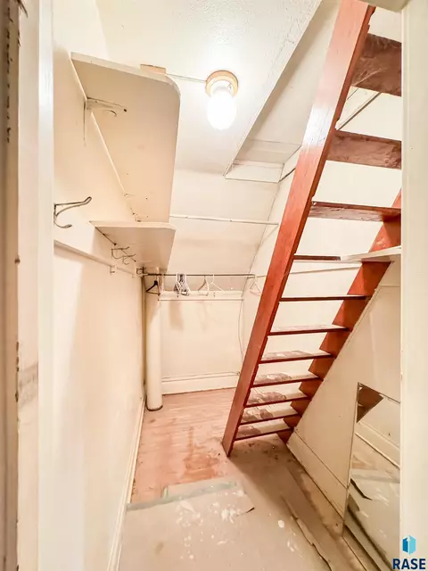 602 E Lynn Ave, Canton, SD 57013 photo 38