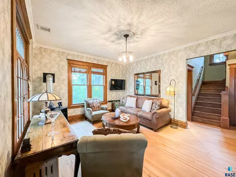 602 E Lynn Ave, Canton, SD 57013 photo 12