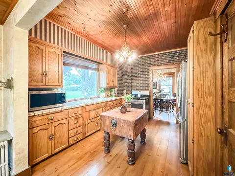 602 E Lynn Ave, Canton, SD 57013 photo 19