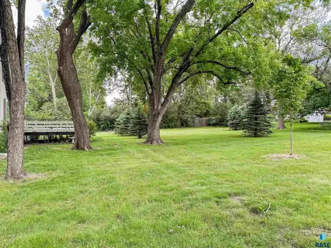 602 E Lynn Ave, Canton, SD 57013 photo 6