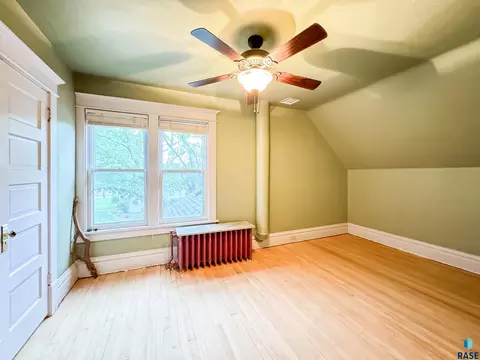 602 E Lynn Ave, Canton, SD 57013 photo 36