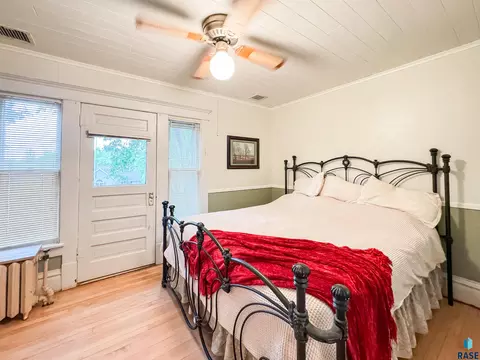 602 E Lynn Ave, Canton, SD 57013 photo 32