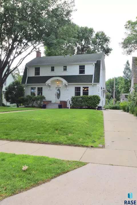 605 E 21st St, Sioux Falls, SD 57105 photo 20