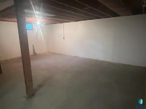 921 S Walnut St, Freeman, SD 57029 photo 49