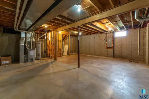 3701 E 33rd St, Sioux Falls, SD 57103 photo 51