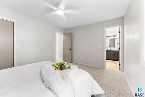 3701 E 33rd St, Sioux Falls, SD 57103 photo 26
