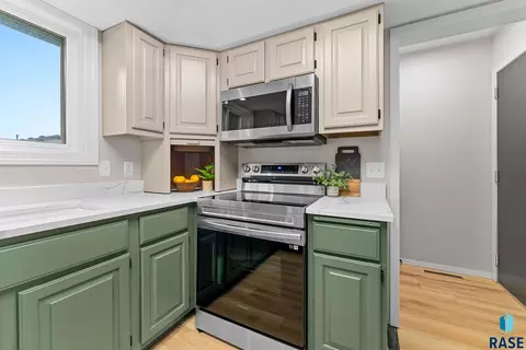 3701 E 33rd St, Sioux Falls, SD 57103 photo 17