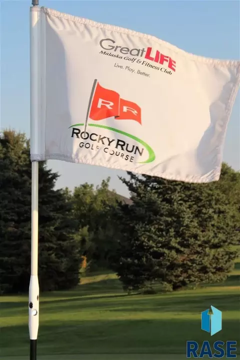 Putter Cir, Dell Rapids, SD 57022 photo 5