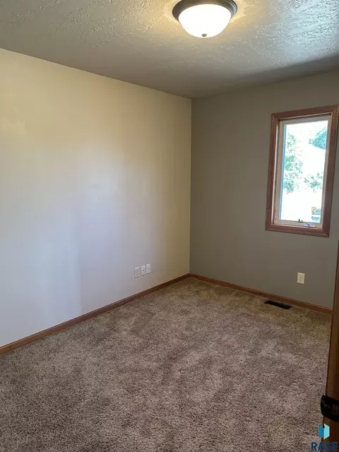 36682 275th St, Platte, SD 57369 photo 9