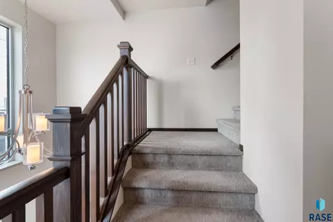215 E 13th St, Sioux Falls, SD 57104 photo 13