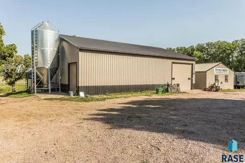 25758 472nd Ave, Renner, SD 57055 photo 13