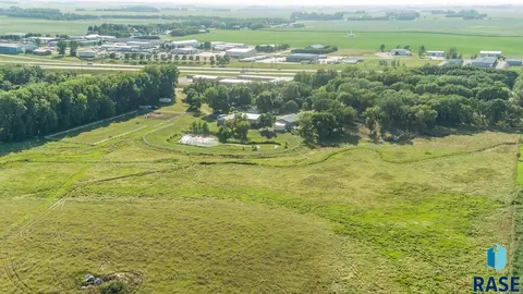 25758 472nd Ave, Renner, SD 57055 photo 4