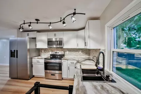 904 E 1st St, Sioux Falls, SD 57103 photo 6
