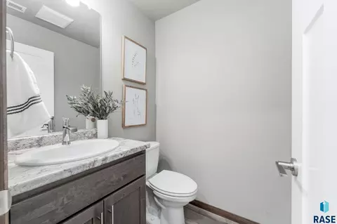 1334 N Kenley Pl, Tea, SD 57064 photo 20