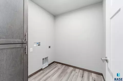 1334 N Kenley Pl, Tea, SD 57064 photo 13