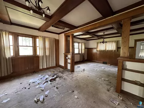 615 W 5th Ave, Mitchell, SD 57301 photo 4