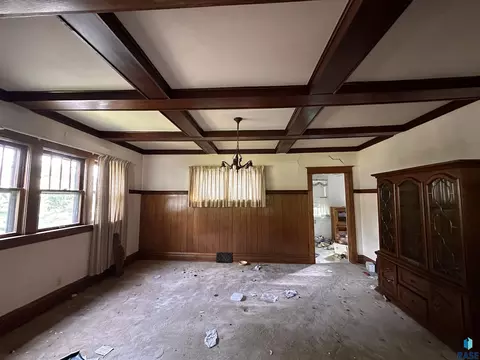 615 W 5th Ave, Mitchell, SD 57301 photo 5