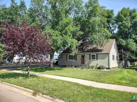 517 E 3rd St, Miller, SD 57362 photo 55