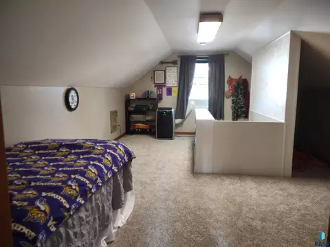 517 E 3rd St, Miller, SD 57362 photo 27