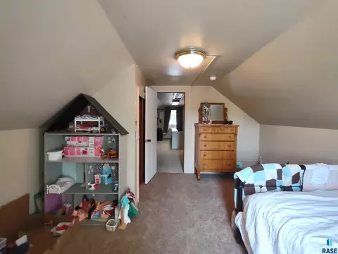517 E 3rd St, Miller, SD 57362 photo 30