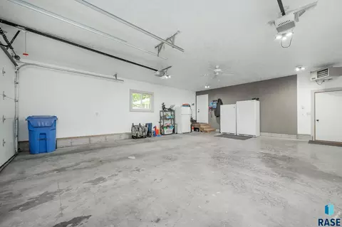 105 E 6th St, Dell Rapids, SD 57022 photo 26