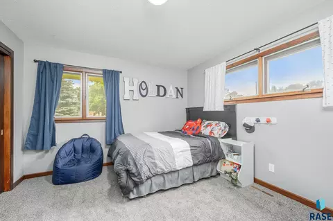 105 E 6th St, Dell Rapids, SD 57022 photo 12