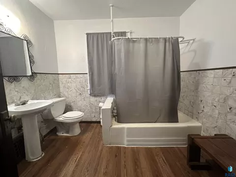 108 NW 4th St, Madison, SD 57042 photo 28