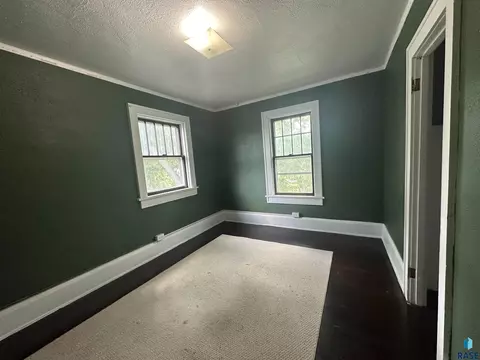 108 NW 4th St, Madison, SD 57042 photo 26