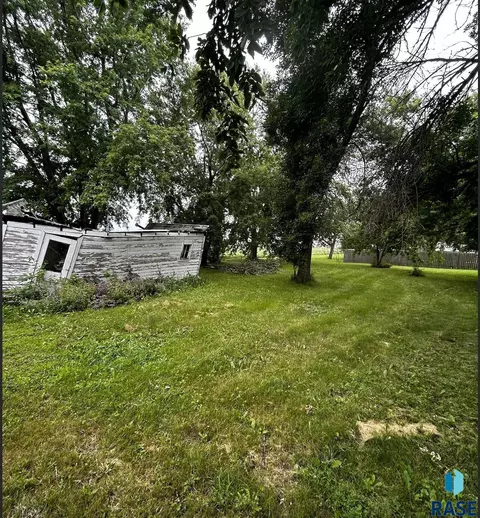 405 S Poplar St, Worthing, SD 57077 photo 10