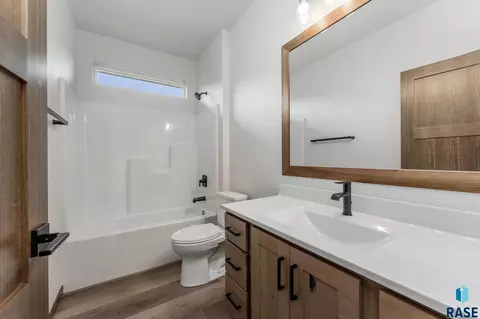 917 S Brek Ave, Brandon, SD 57005 photo 20