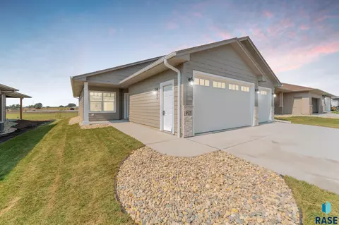917 S Brek Ave, Brandon, SD 57005 photo 26
