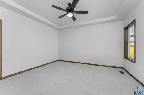 917 S Brek Ave, Brandon, SD 57005 photo 14